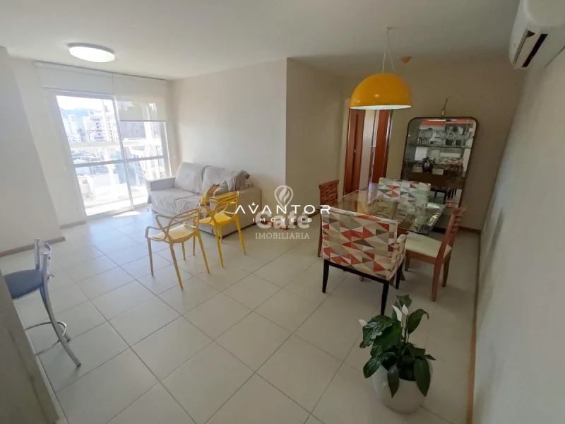 Belo apartamento mobiliado com 3 dormitórios, sendo uma suíte, sacada com churrasqueira e — Apartamento à venda no Residencial Bretanha