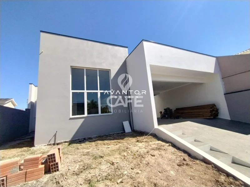 Fachada da casa com entrada — Casa com 3 quartos à venda em Tomazetti, Santa Maria/RS