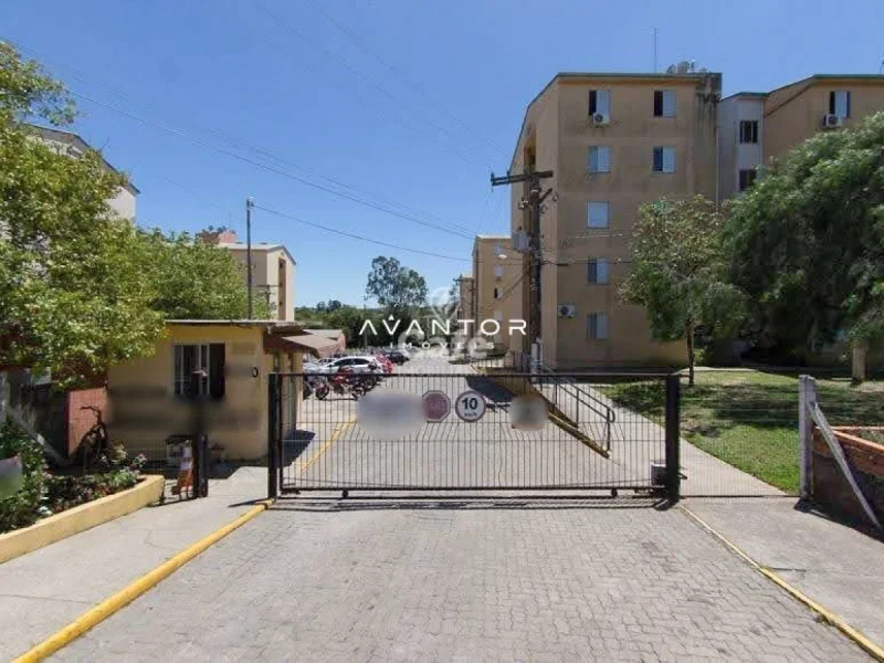 Fachada do prédio com acesso de entrada — Apartamento à venda no Condomínio Residencial Moradas do Parque I, Santa Maria