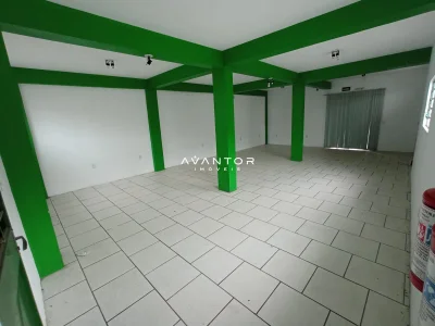 Casa Comercial com 4 salas para alugar em Patronato, Santa Maria/RS — foto 3 de 20