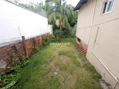 Casa Comercial com 4 salas para alugar em Patronato, Santa Maria/RS — foto 18 de 20
