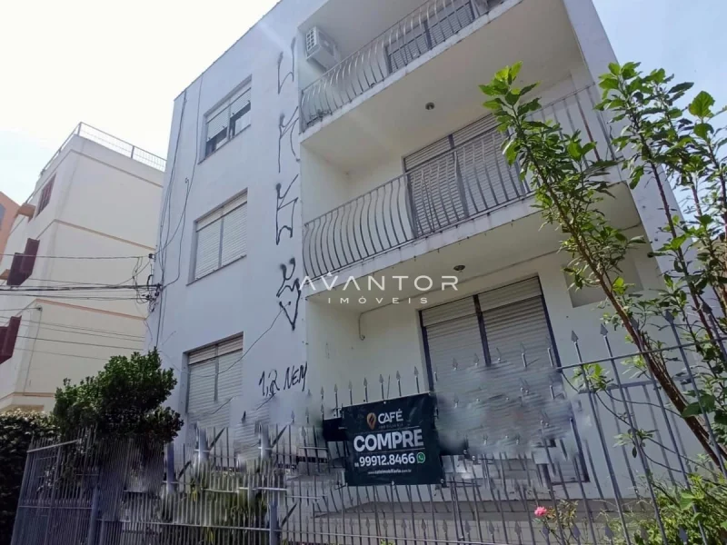 Kitnet No Bairro Medianeira com Banheiro Social, Cozinha e Área de Serviço — Studio para alugar em Nossa Senhora Medianeira, Santa Maria