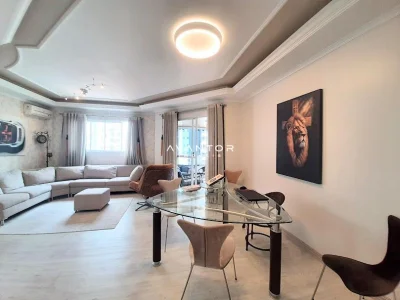 Sala de estar e jantar — Apartamento à venda e para alugar no Edifício Carrara, em Centro, Balneário Camboriú/SC