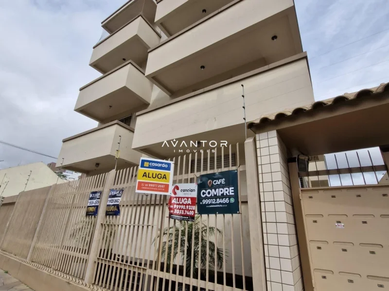 Fachada do prédio com sacadas — Apartamento à venda no Residenical Mario Quintana, em Nossa Senhora de Fátima, Santa Maria/RS