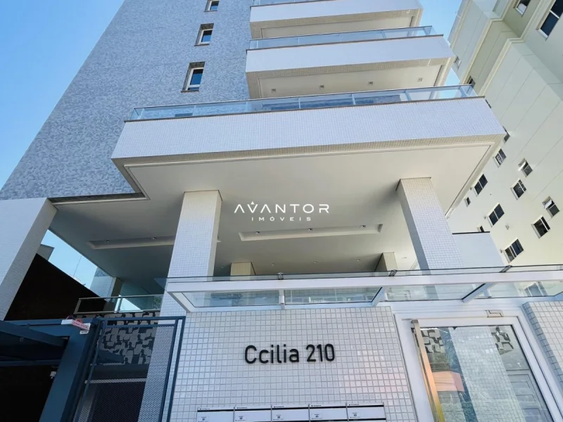 Fachada do prédio com sacadas — Apartamento à venda no Residencial Ccilia, em Nossa Senhora de Lourdes, Santa Maria/RS