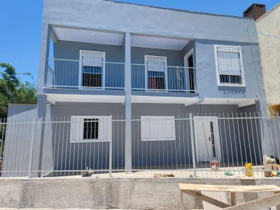 Casa De 4 Dormitórios, (2) Suítes, Sala de Estar, Banheiro Social, Cozinha, Área de Serviç — Casa para alugar em Pinheiro Machado, Santa Maria