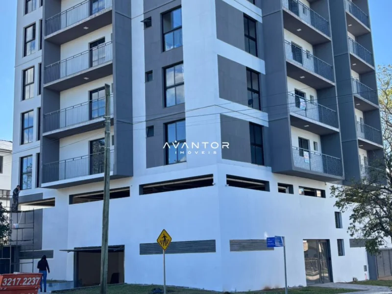 Fachada do prédio com sacadas — Apartamento à venda e para alugar no Camobi Smart Living, em Camobi, Santa Maria/RS