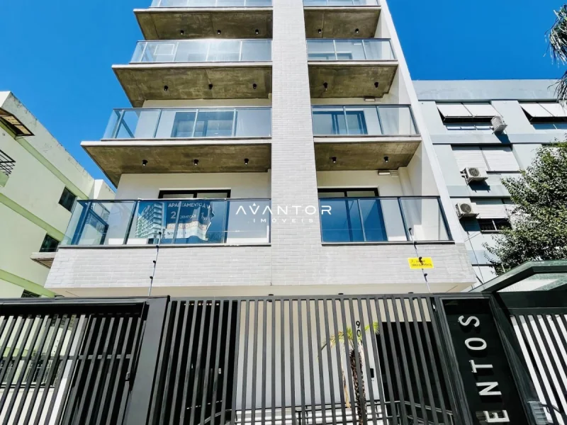 Fachada do prédio com sacadas — Apartamento com 1 quarto à venda e para alugar no B9CENTOS, em Centro, Santa Maria/RS