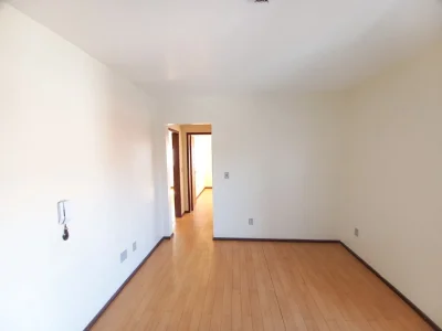 Apartamento 2 dormitórios com sacada, sala, cozinha e área de serviço. Próximo a quartéis — Apartamento para alugar no Residencial Valdobiani