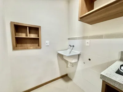 Apartamento No Cristo Rei Semi Mobiliado, De 2 Dormitórios, Sala De Estar, Banheiro Social — Apartamento para alugar no Residencial Cristo Rei