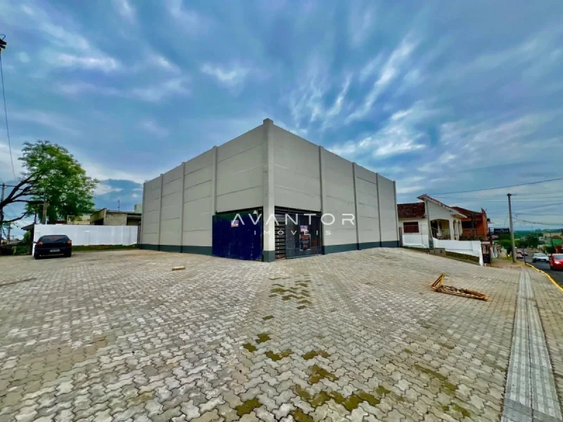 Pavilhão, 315m privativo no bairro Noal em Santa Maria — Pavilhão com 1 sala à venda e para alugar em Noal, Santa Maria/RS