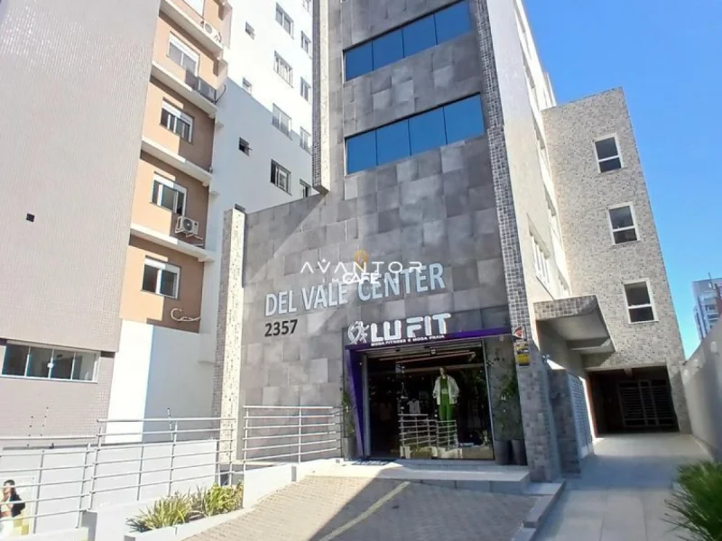 Fachada do prédio com entrada — Sala Comercial com 1 sala à venda e para alugar no Del Vale Center, em Centro, Santa Maria/RS