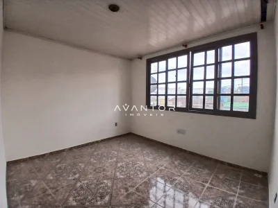 Dormitório com janela e vista externa — Apartamento com 1 quarto para alugar em Centro, Santa Maria/RS