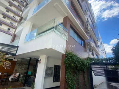 Fachada do prédio com sacada — Sala Comercial com 1 sala à venda no Centro Profissional Itroian, em Centro, Santa Maria/RS