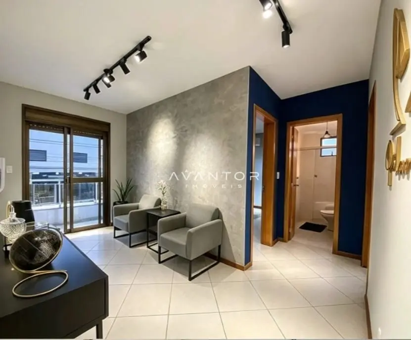Hall de entrada com sacada — Apartamento com 2 quartos à venda no edificio monalisa, em Centro, Santa Maria/RS