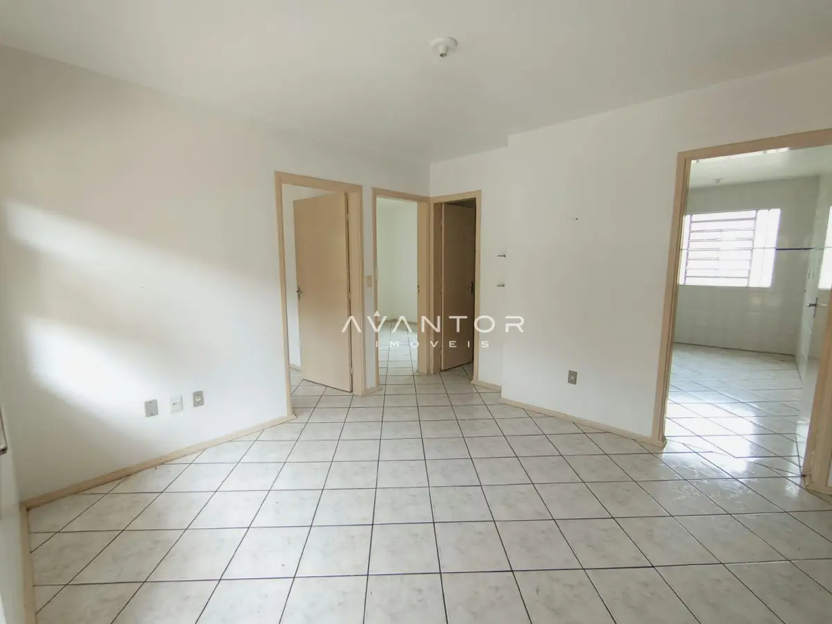 Sala de estar com piso de cerâmica — Apartamento à venda no Residencial Arco Verde, em Pinheiro Machado, Santa Maria/RS