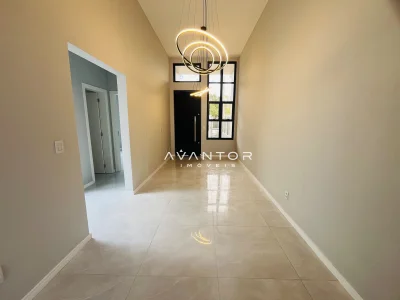 Hall de entrada com piso em porcelanato — Casa com 2 quartos à venda em Presidente João Goulart, Santa Maria/RS