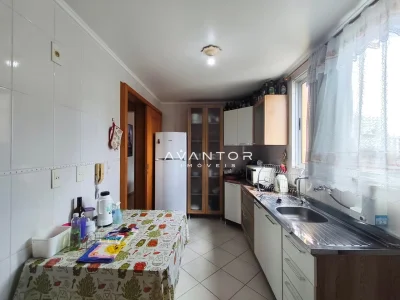 Cozinha com armários planejados — Apartamento para alugar no Edifício Montana Residencial, Santa Maria