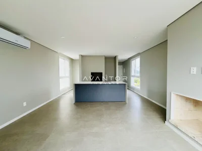 Sala de estar integrada à cozinha — Cobertura com 3 quartos à venda no Vic 01, em Nossa Senhora Medianeira, Santa Maria/RS
