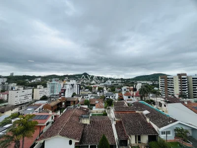 Vista da cidade a partir da sacada — Apartamento à venda no Residencial Fernando Pessoa, Santa Maria