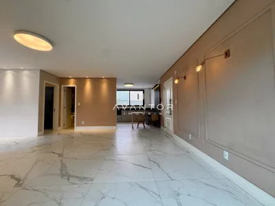 Sala de estar integrada à cozinha — Apartamento à venda no royal garden, em Nossa Senhora de Lourdes, Santa Maria/RS
