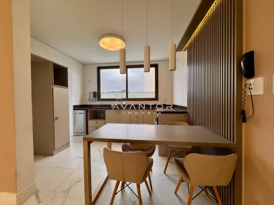 Cozinha integrada à sala de jantar — Apartamento à venda no royal garden, em Nossa Senhora de Lourdes, Santa Maria/RS