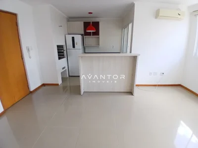 Cozinha integrada à sala com bancada — Apartamento para alugar no Residencial Dulce Fração, Santa Maria