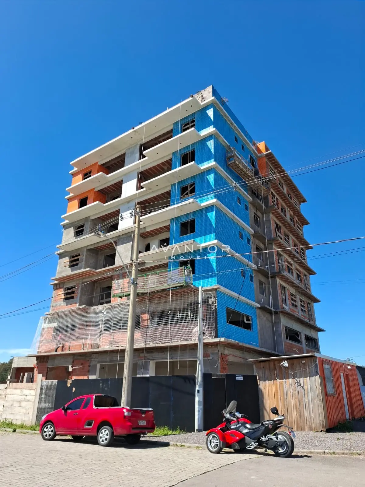 Fachada do edifício em construção — Apartamento com 1 quarto à venda em Camobi, Santa Maria/RS