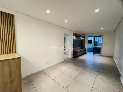 Sala de estar integrada à cozinha — Apartamento à venda no Residencial Tramonto, em Nossa Senhora de Lourdes, Santa Maria/RS