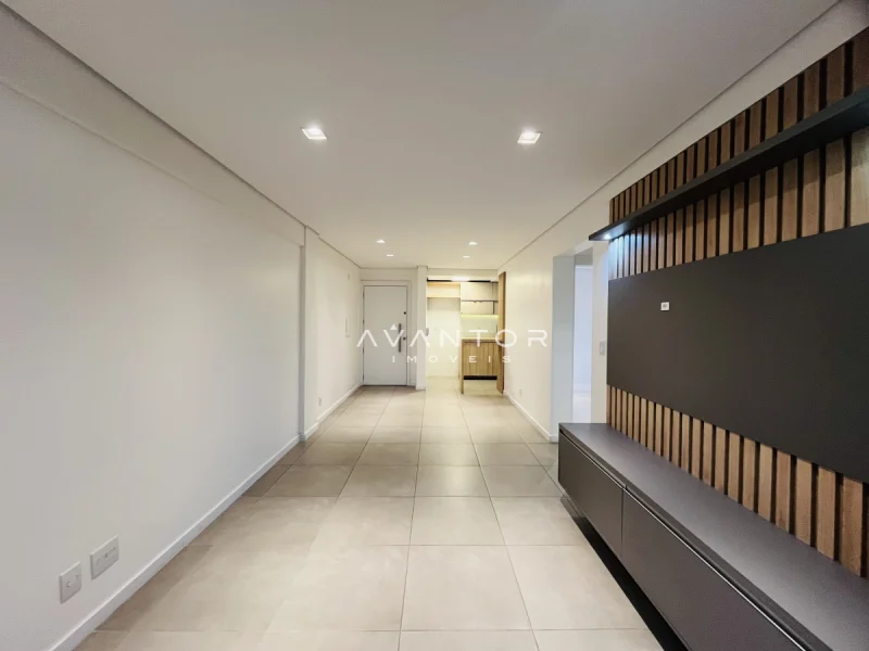 Hall de entrada com recepção — Apartamento à venda no Residencial Tramonto, em Nossa Senhora de Lourdes, Santa Maria/RS