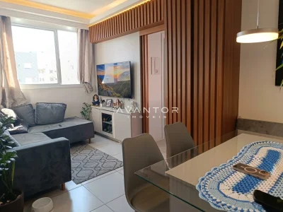 Sala de estar integrada à cozinha — Apartamento com 2 quartos à venda no Residencial La Spezia, em Patronato, Santa Maria/RS