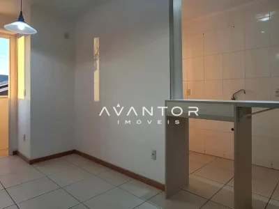 Cozinha com balcão integrado — Apartamento à venda no Residencial Titanium, em Nossa Senhora do Rosário, Santa Maria/RS
