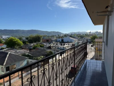 Sacada com vista para as montanhas — Apartamento com 3 quartos para alugar em Nossa Senhora do Rosário, Santa Maria/RS