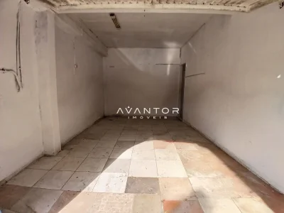 Área de serviço com piso em cerâmica — Sala Comercial com 2 salas para alugar em Nossa Senhora do Rosário, Santa Maria/RS