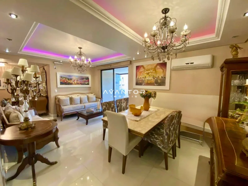 Sala integrada com sala de jantar e decoração — Apartamento à venda no Tower Residence, em Centro, Santa Maria/RS