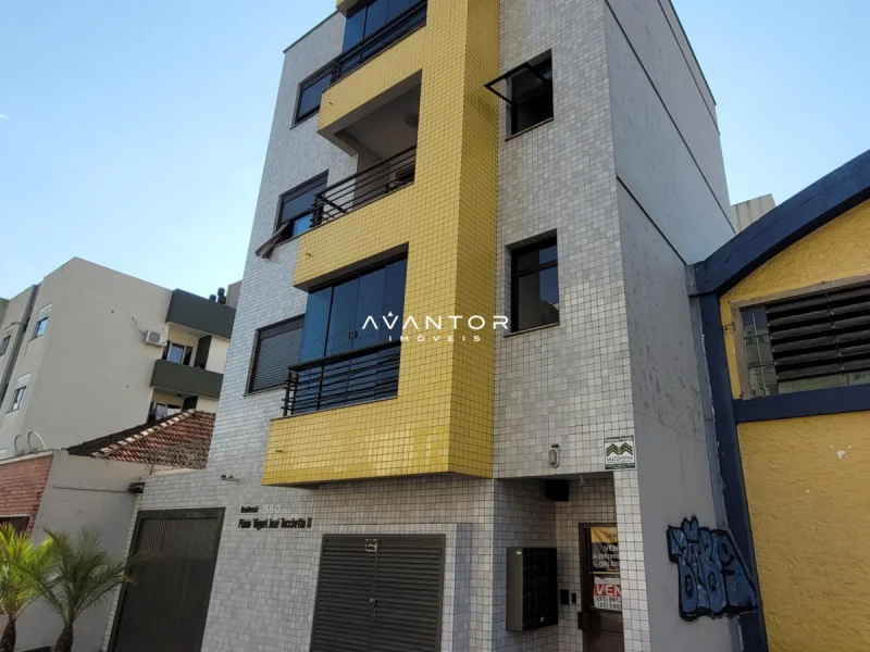 Fachada do prédio com sacadas — Apartamento à venda no Residencial Plínio Miguel José Tocchetto II, Santa Maria