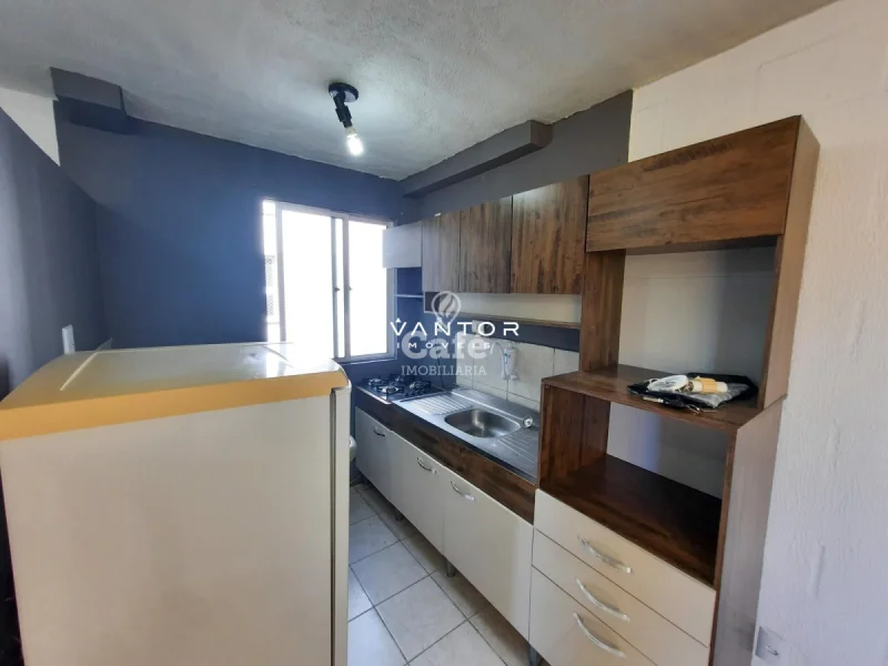 Apartamento de 2 dormitórios com vaga de estacionamento — Apartamento à venda no Residencial Moradas do Parque II