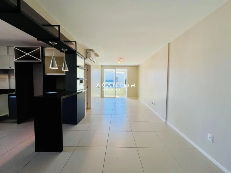 Cozinha integrada à sala de estar — Apartamento à venda no Residencial Monferratto, em Nossa Senhora das Dores, Santa Maria