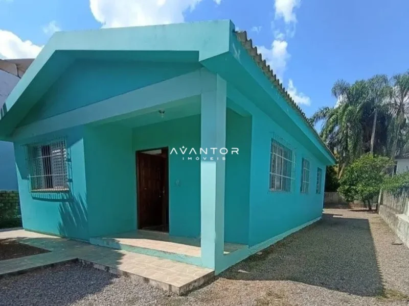 Fachada da casa com entrada frontal — Casa com 2 quartos à venda em Dom Antônio Reis, Santa Maria/RS