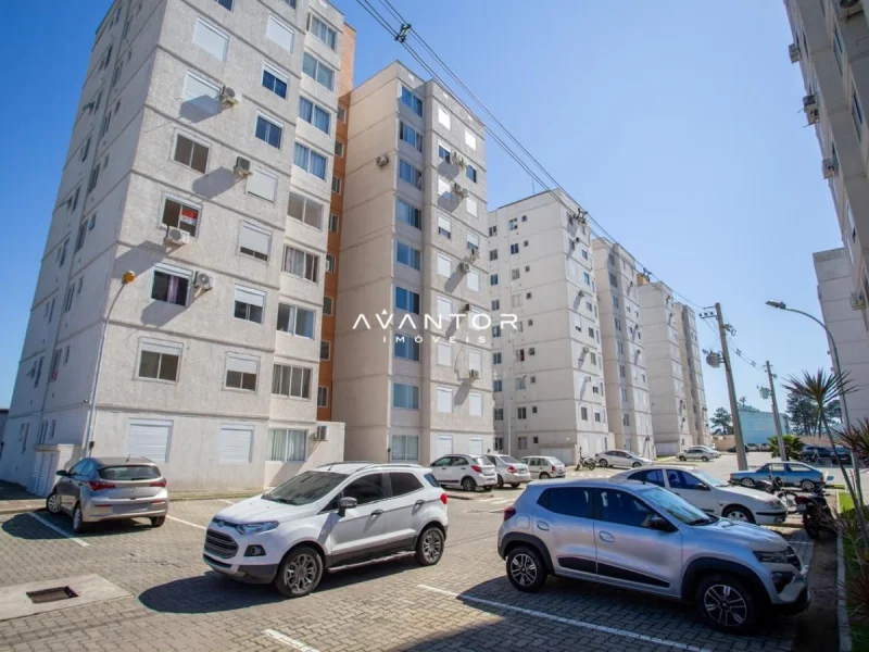 Fachada do prédio com pátio de garagem — Apartamento à venda no Hera Residencial, em Pinheiro Machado, Santa Maria/RS