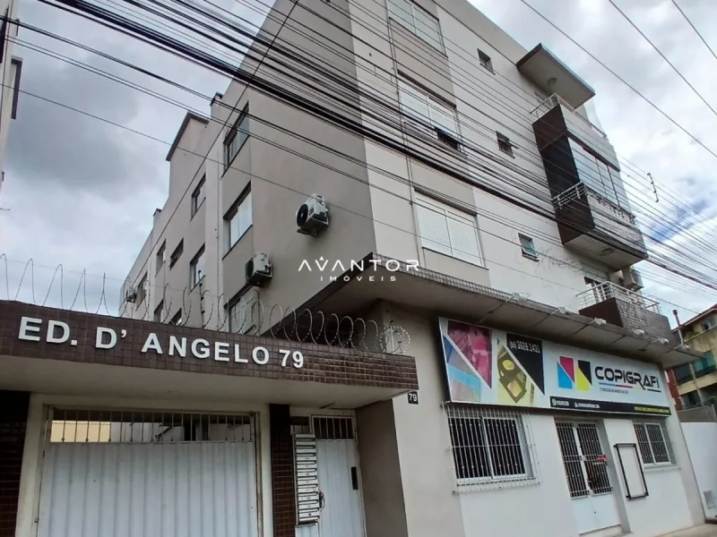 Fachada do prédio com garagem — Apartamento para alugar no Edifício D'angelo, em Nossa Senhora de Lourdes, Santa Maria/RS