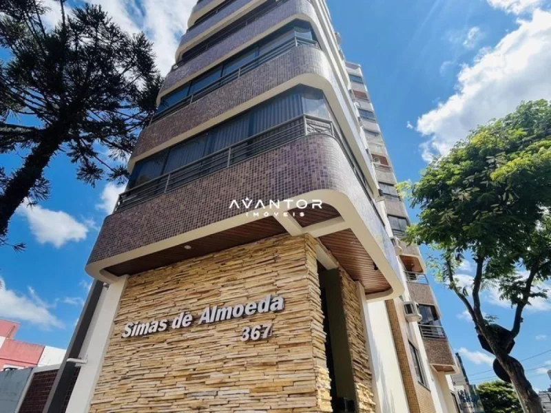 Fachada do prédio com sacadas — Apartamento à venda no Edifício Simas De Almoeda, em Nossa Senhora de Fátima, Santa Maria/RS