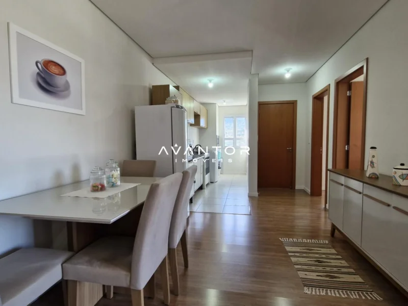 Sala de estar integrada à cozinha — Apartamento à venda no Residencial La Sierra, em Nossa Senhora das Dores, Santa Maria/RS