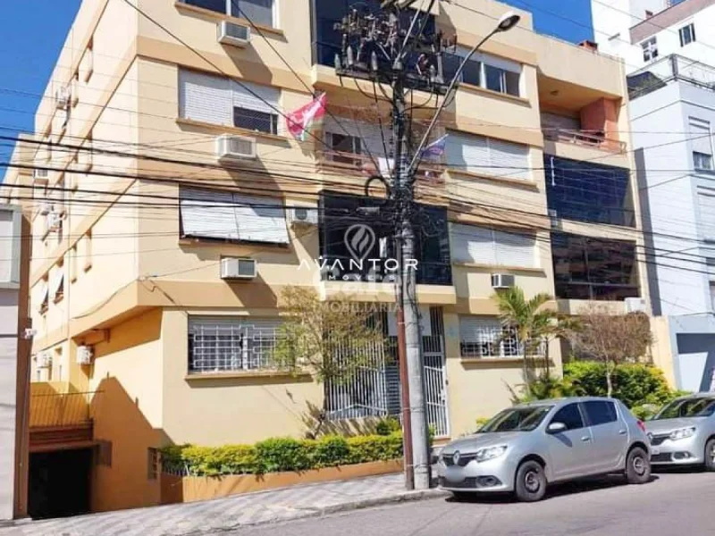 Apartamento De 2 Dormitórios, Sala Ampla, 2 Banheiros, Cozinha, Área de Serviço, Dependênc — Apartamento à venda no Edificio Jequitiba